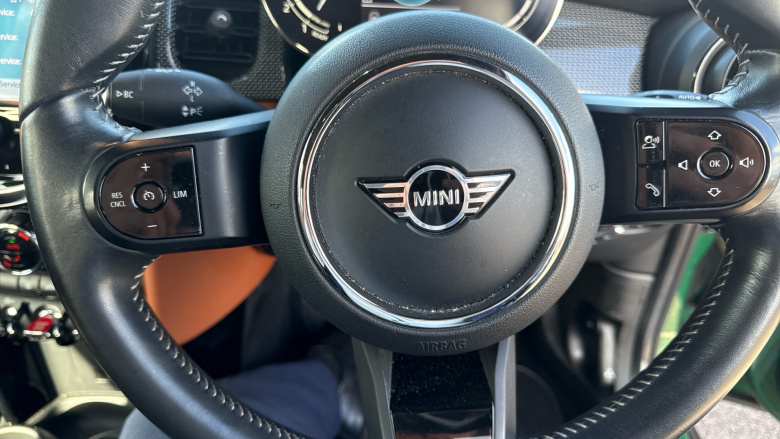 MINI Hatchback 1.5 Cooper Exclusive 5dr Petrol Hatchback